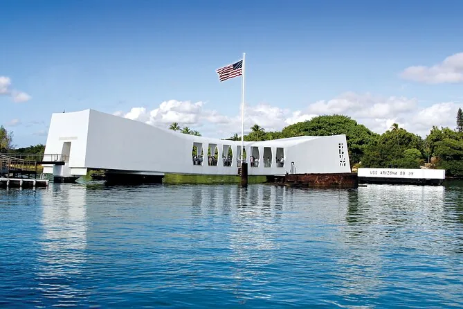 Pearl Harbor, USS Arizona Memorial & Honolulu Tour